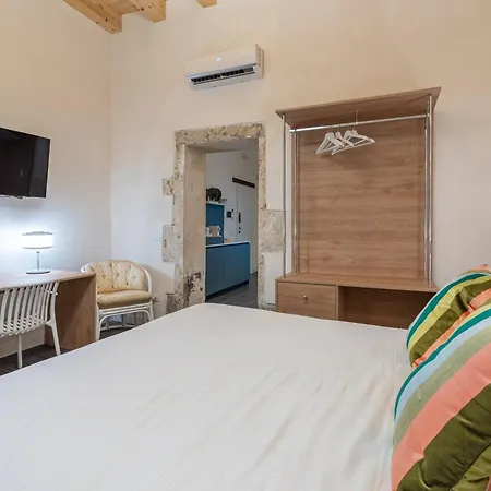 Hotiday Siracusa Apart-hotel 3*